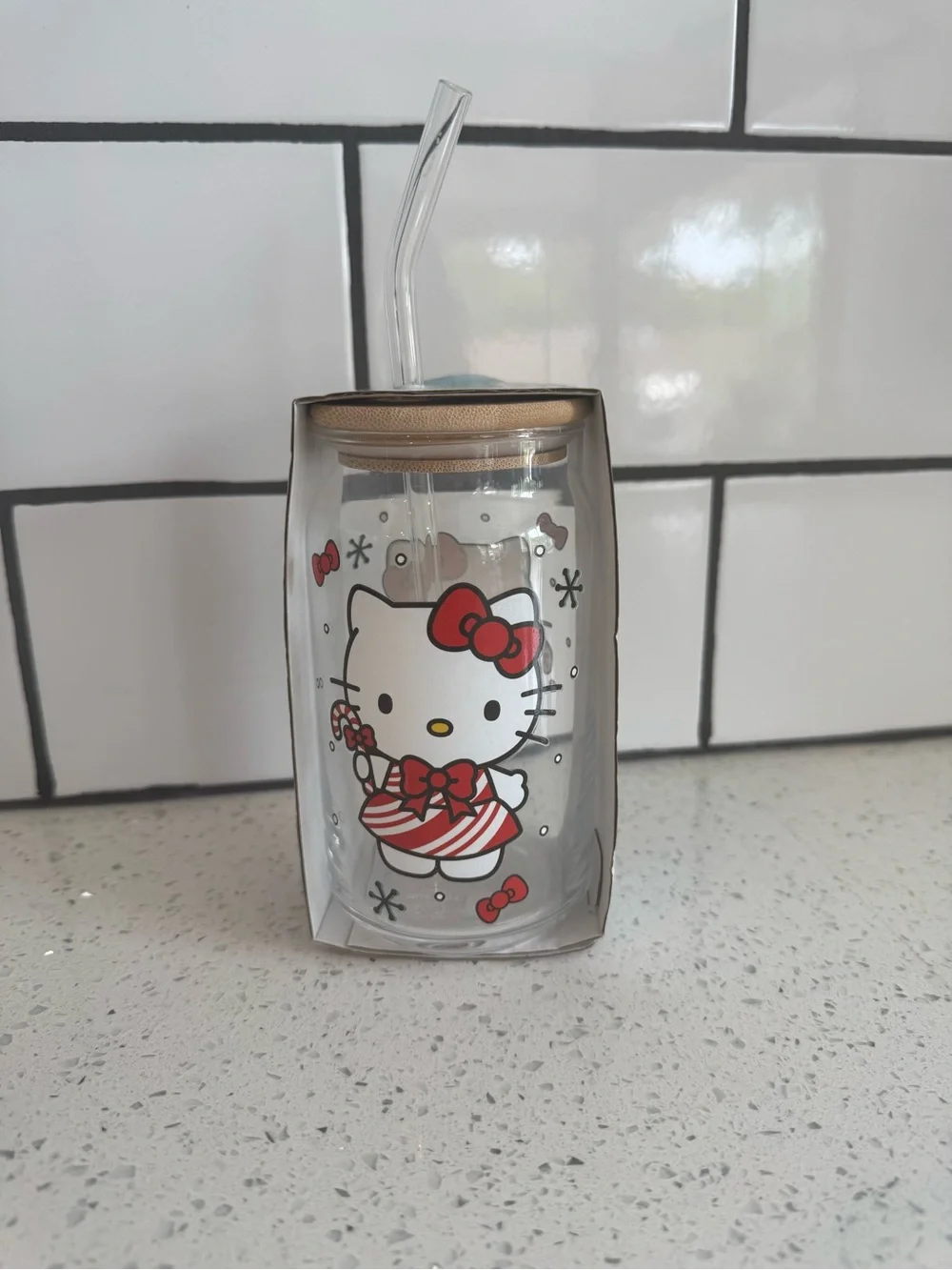 NWT Silver Buffalo Sanrio Hello Kitty Holiday Glass Tumbler